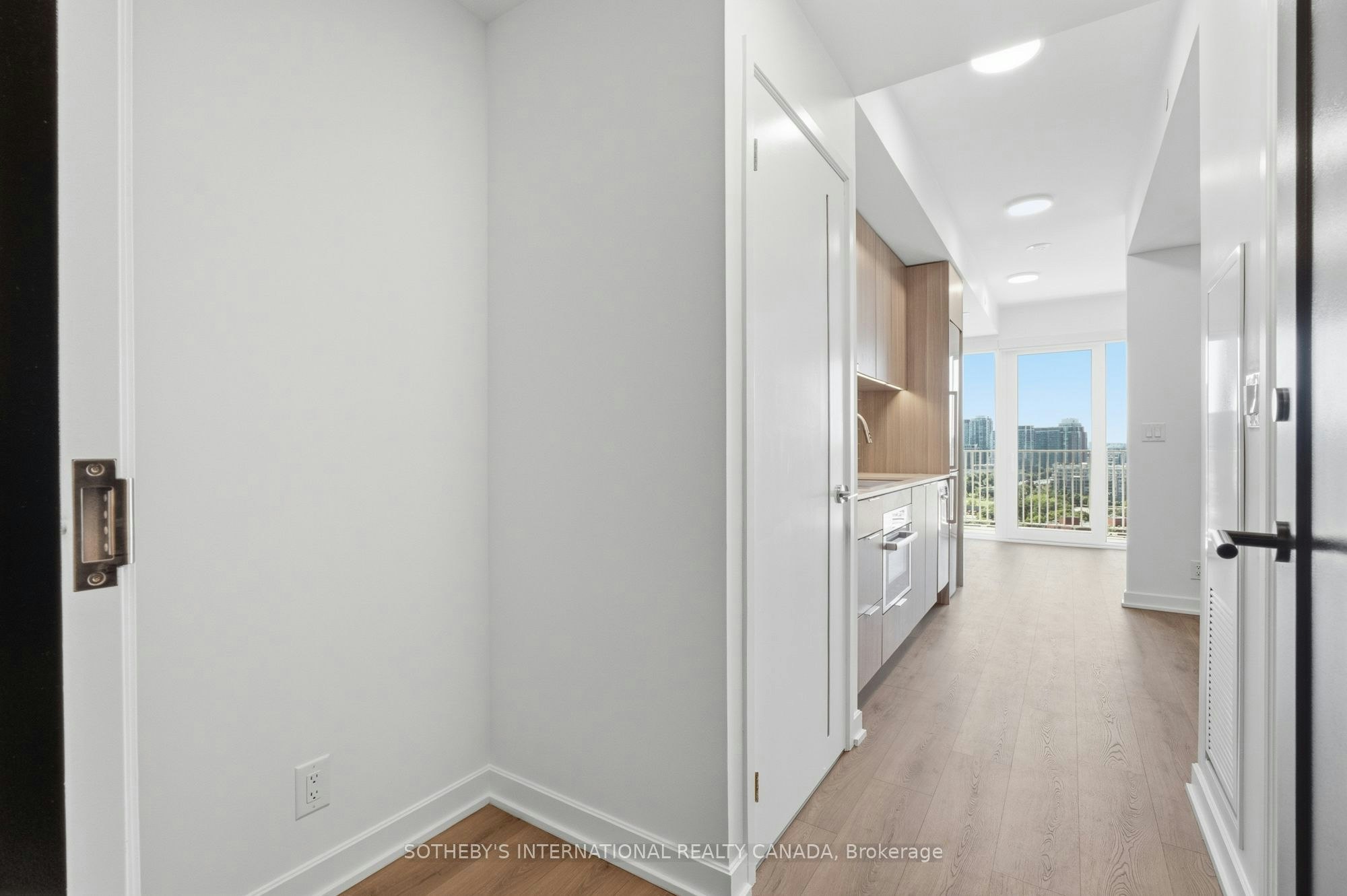 1420-88 Bathurst Street, Toronto, ON, M5V 0W8 - 3