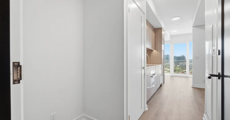 1420-88 Bathurst Street, Toronto, ON, M5V 0W8 - 3