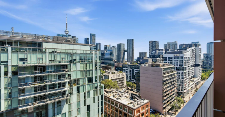 1212-88 Bathurst Street, Toronto, ON, M5V 0W8 - 24