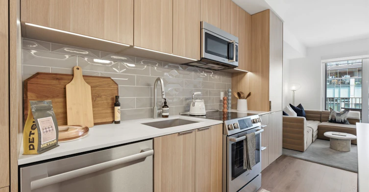 1212-88 Bathurst Street, Toronto, ON, M5V 0W8 - 7