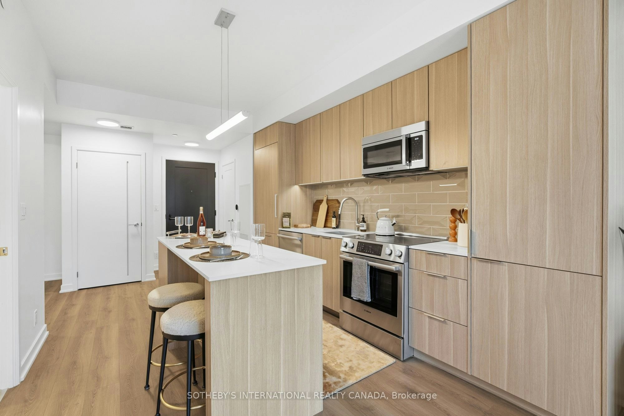1212-88 Bathurst Street, Toronto, ON, M5V 0W8 - 6