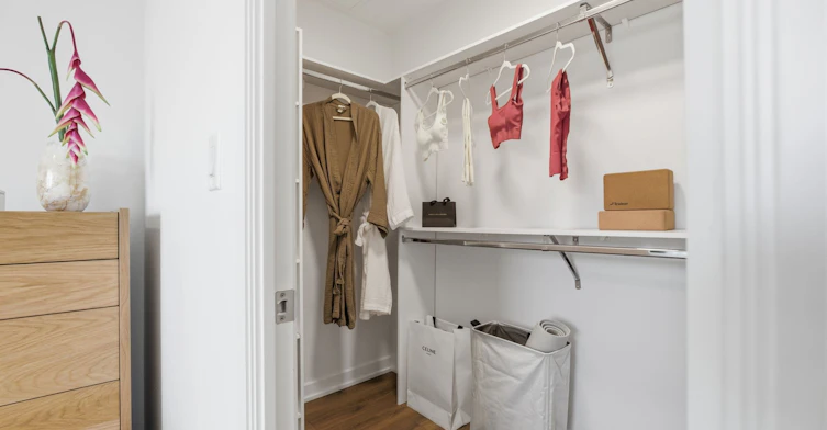 1212-88 Bathurst Street, Toronto, ON, M5V 0W8 - 18