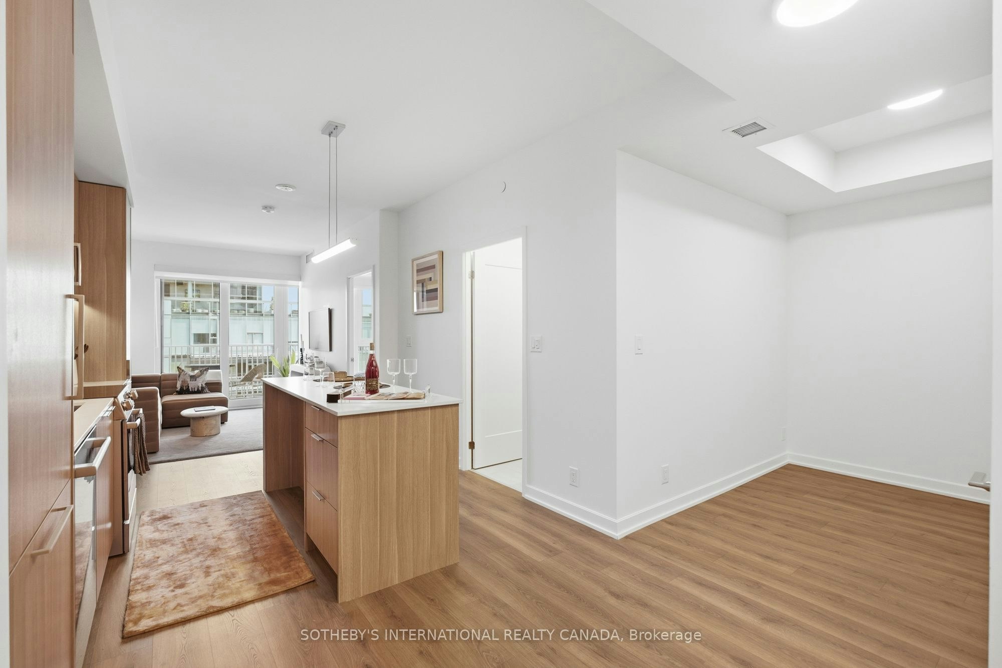 1212-88 Bathurst Street, Toronto, ON, M5V 0W8 - 4