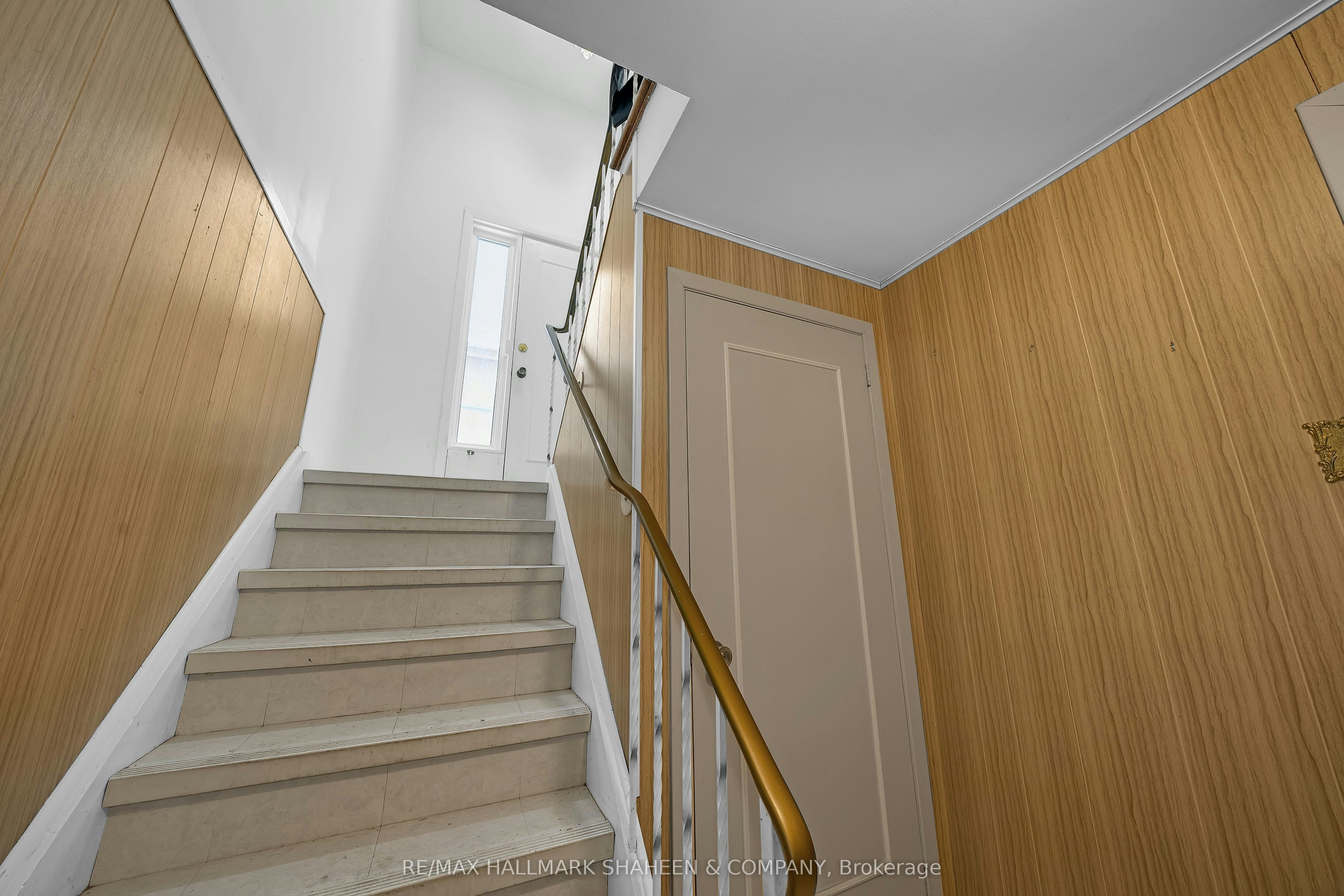 Bsmnt A-386 Ellerslie Avenue, Toronto, ON, M2R 1B9 - 4