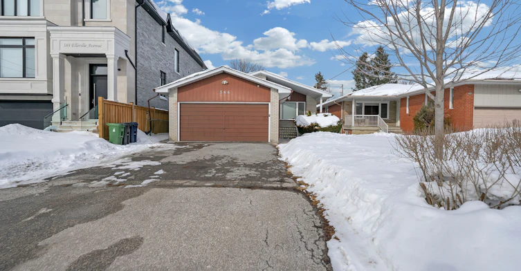 Bsmnt A-386 Ellerslie Avenue, Toronto, ON, M2R 1B9 - 2