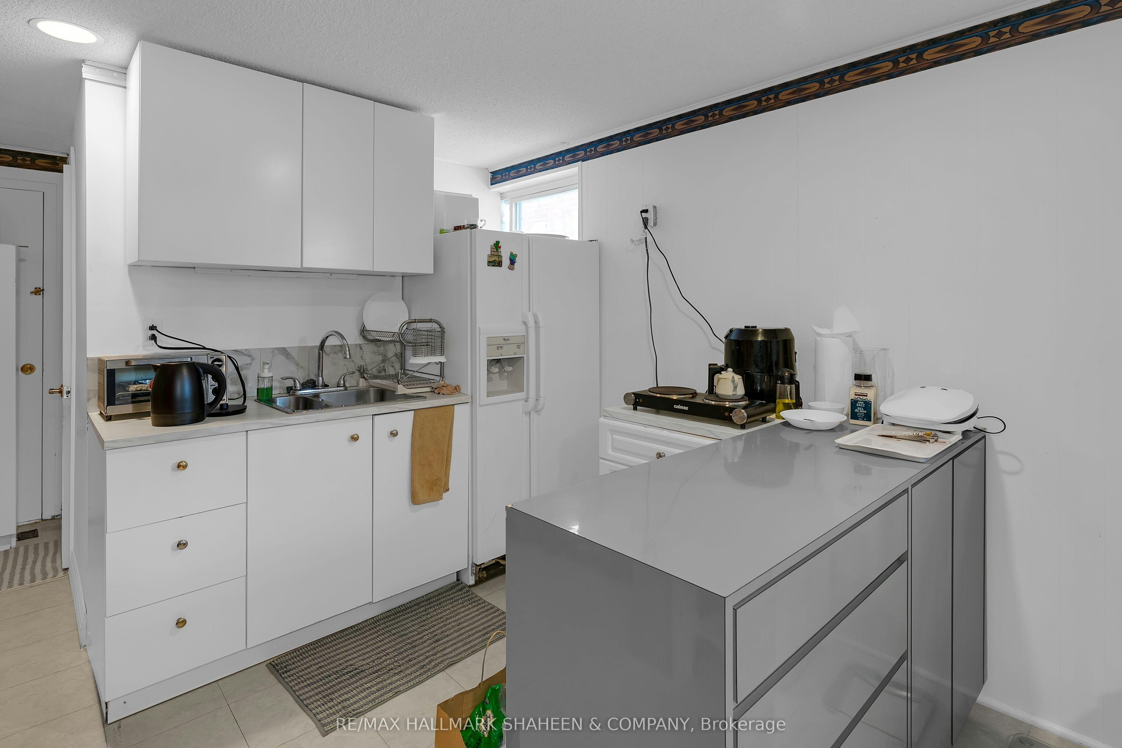 Bsmnt A-386 Ellerslie Avenue, Toronto, ON, M2R 1B9 - 8