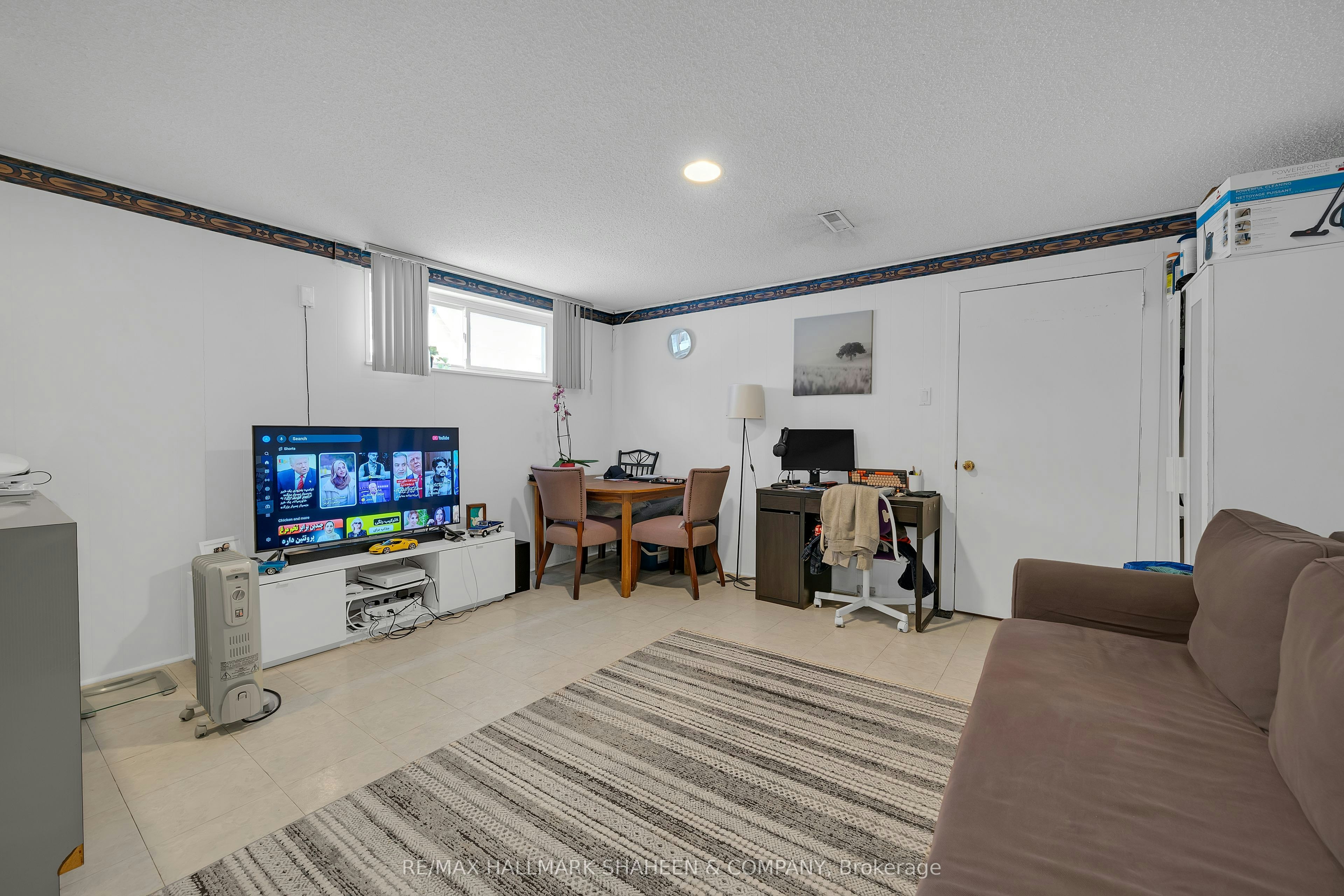 Bsmnt A-386 Ellerslie Avenue, Toronto, ON, M2R 1B9 - 6