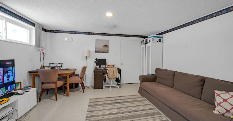 Bsmnt A-386 Ellerslie Avenue, Toronto, ON, M2R 1B9 - 7