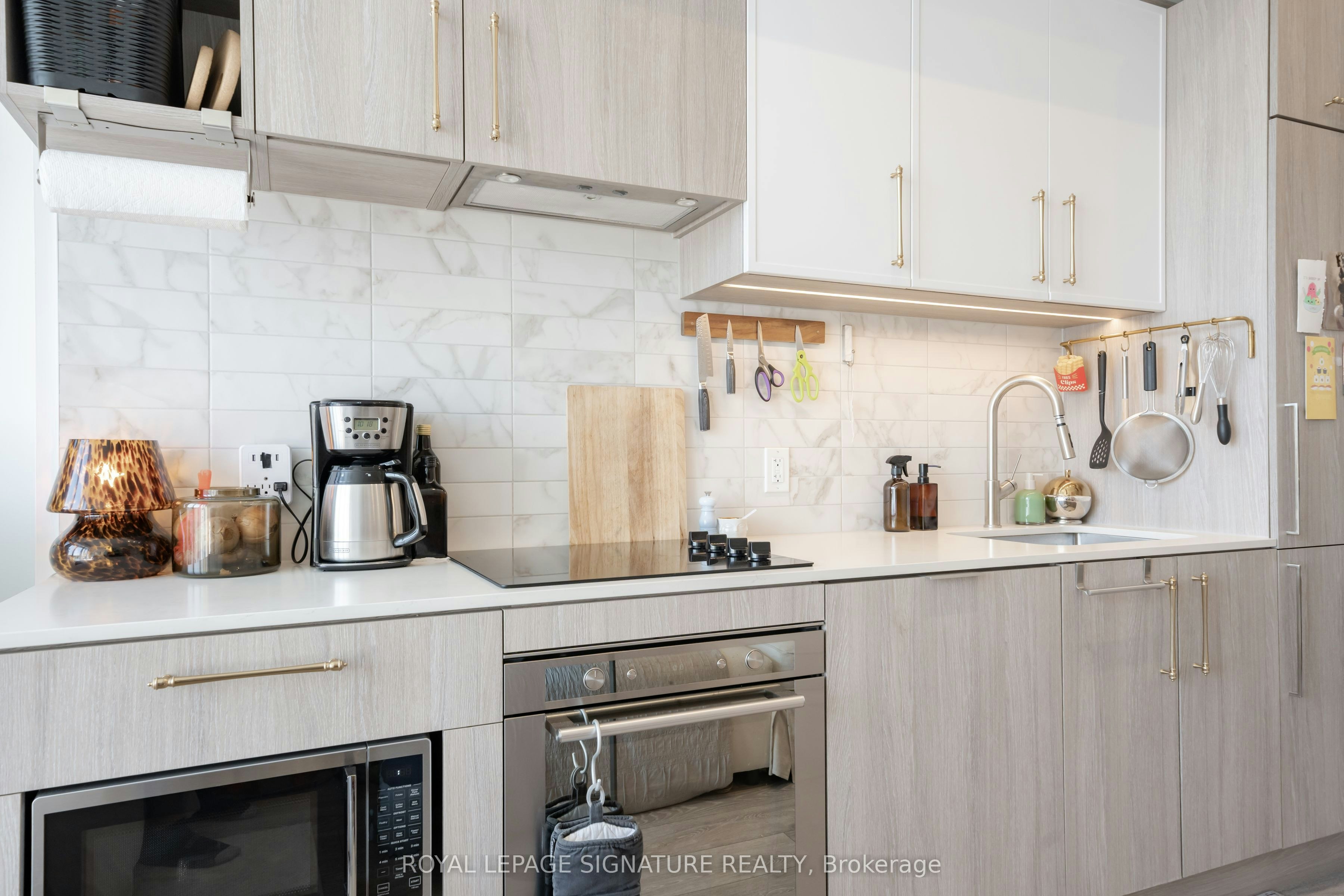 929-2020 Bathurst Street, Toronto, ON, M5P 0A6 - 7