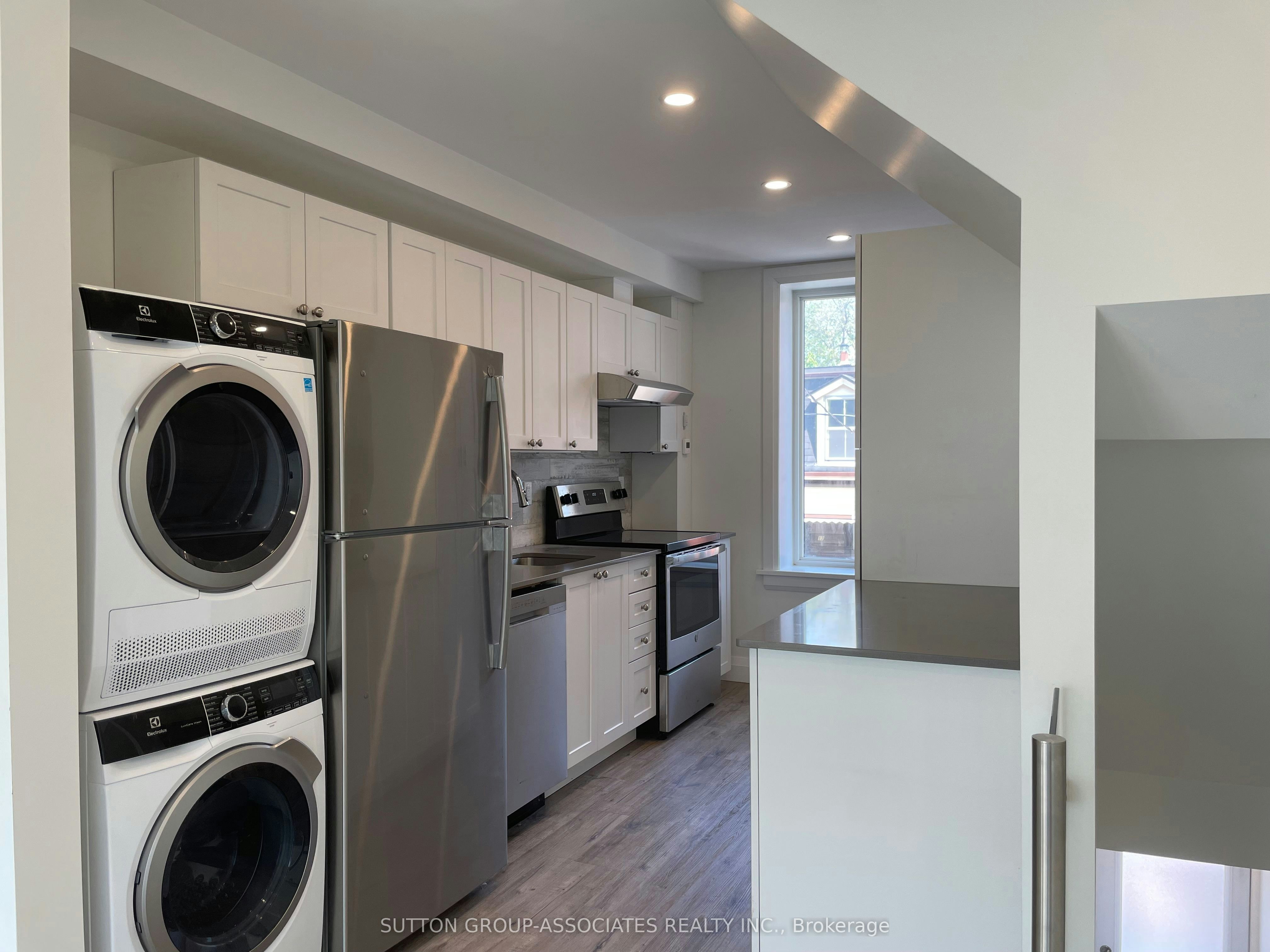 2-9 Whitaker Avenue, Toronto, ON, M6J 1A2 - 5