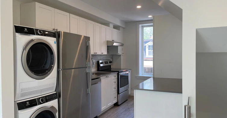 2-9 Whitaker Avenue, Toronto, ON, M6J 1A2 - 5