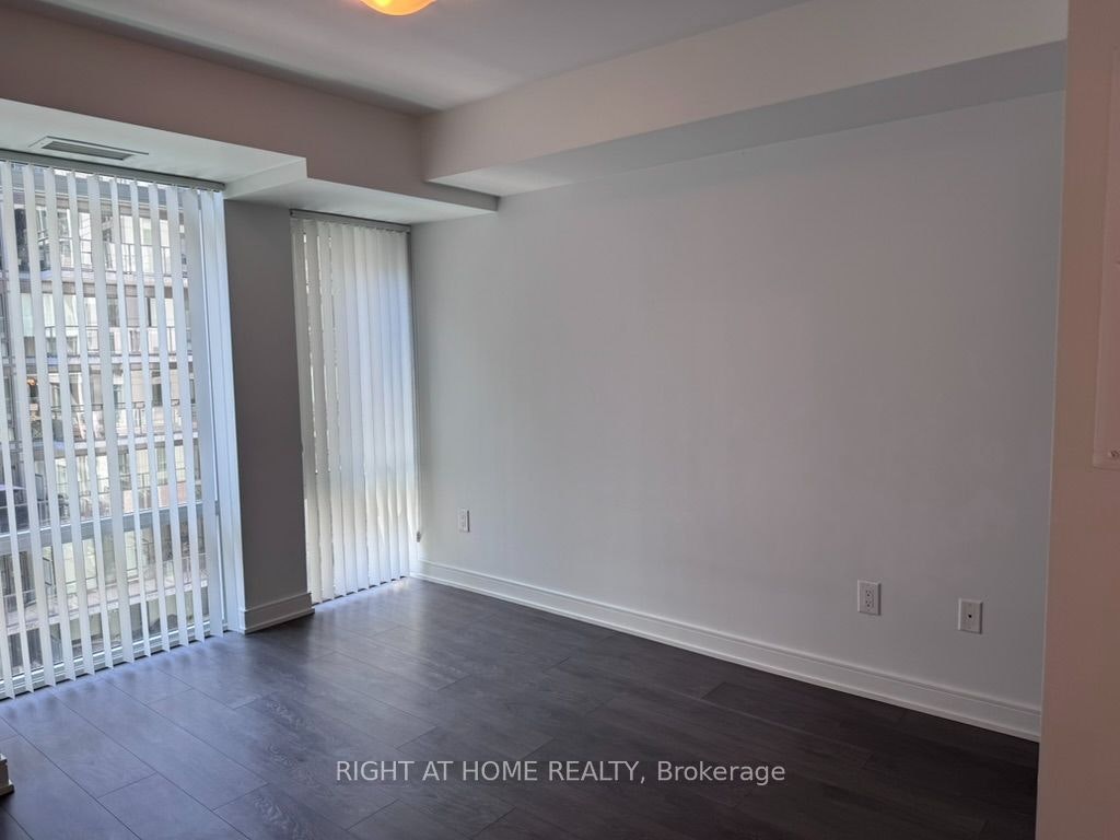 1232-525 Adelaide Street W, Toronto, ON, M5V 0N7 - 11