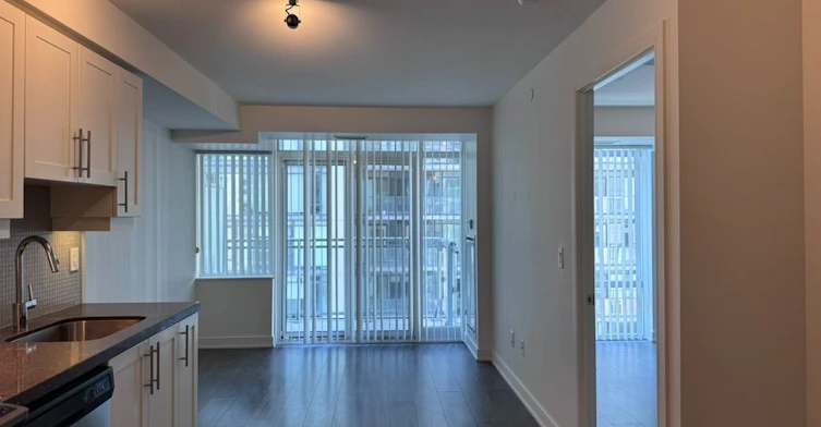1232-525 Adelaide Street W, Toronto, ON, M5V 0N7 - 9