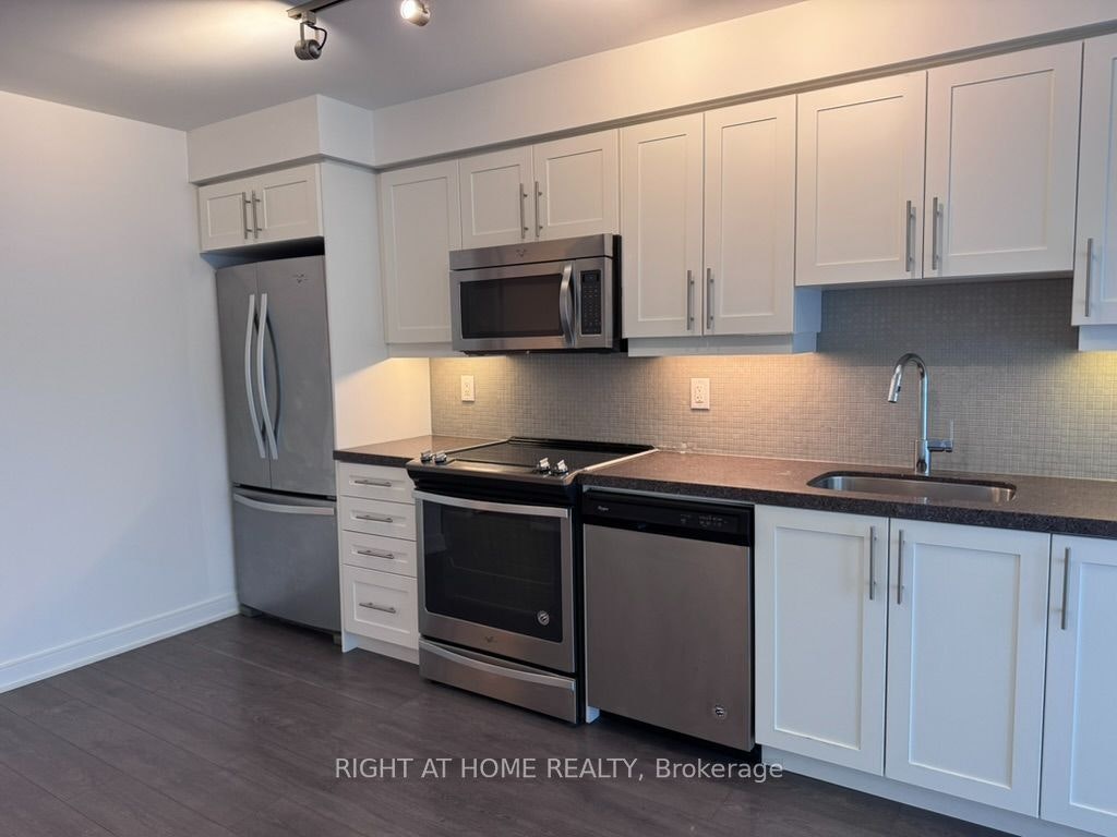 1232-525 Adelaide Street W, Toronto, ON, M5V 0N7 - 17