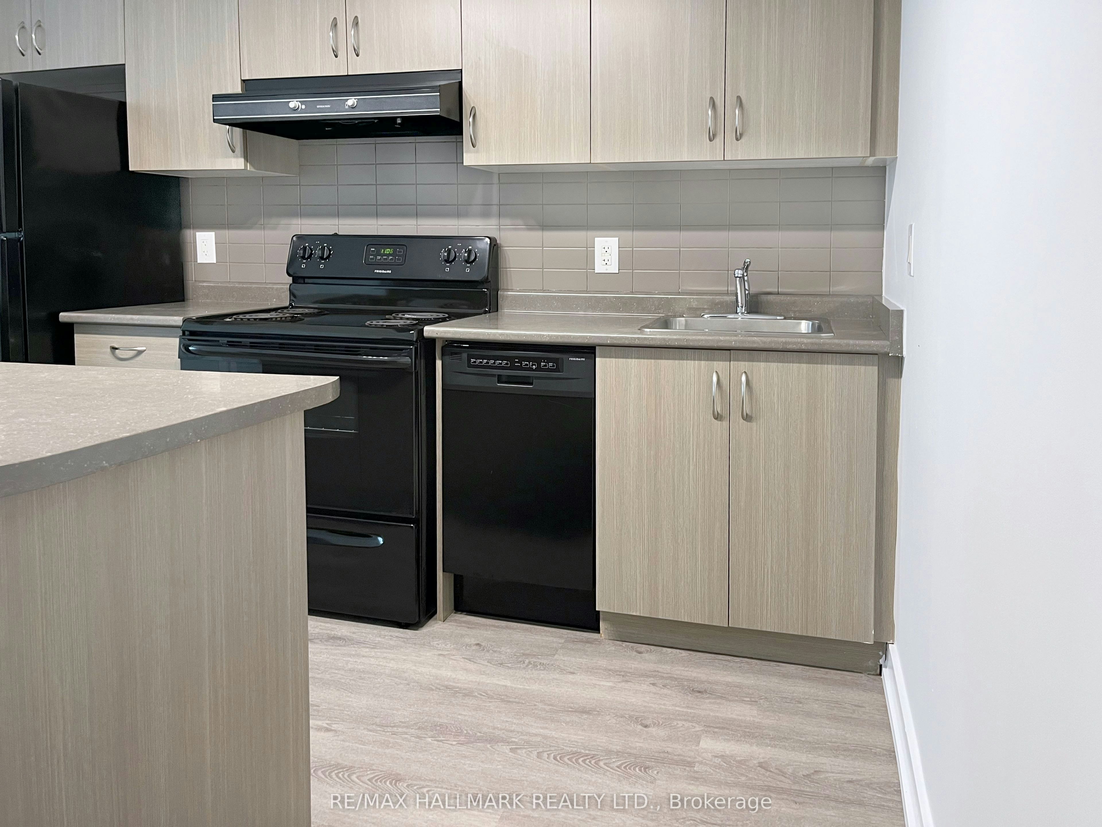 601-132 Berkeley Street, Toronto, ON, M5A 2W9 - 5