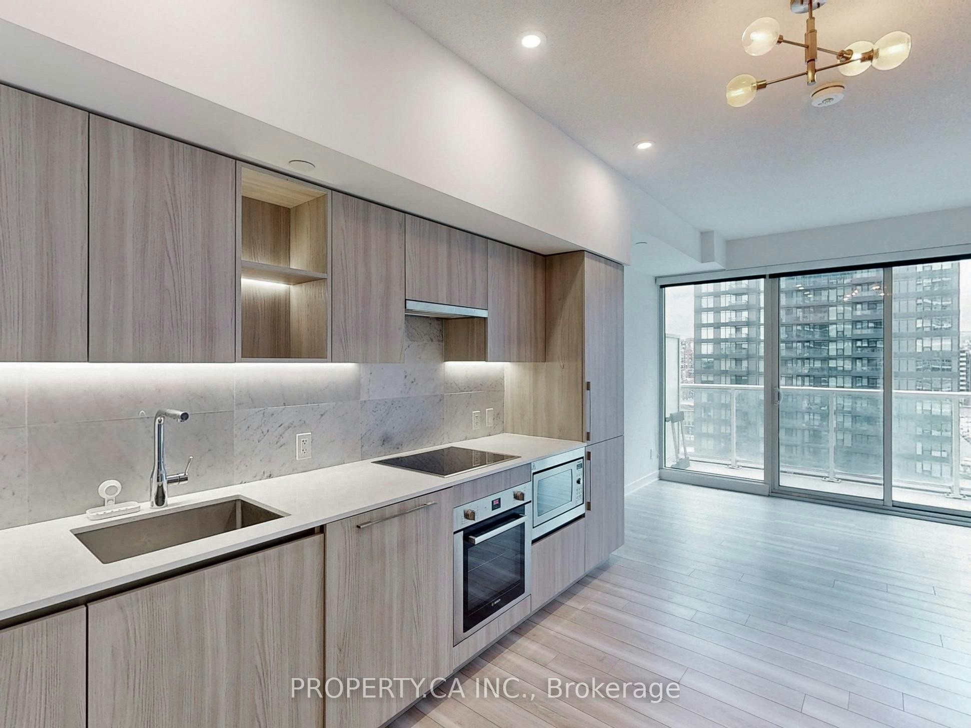 1209-17 Bathurst Street, Toronto, ON, M5V 0N1 - 16