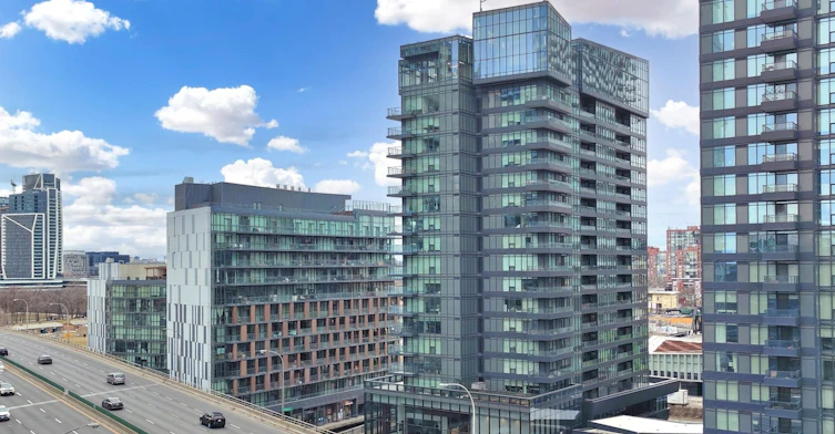 1209-17 Bathurst Street, Toronto, ON, M5V 0N1 - 34