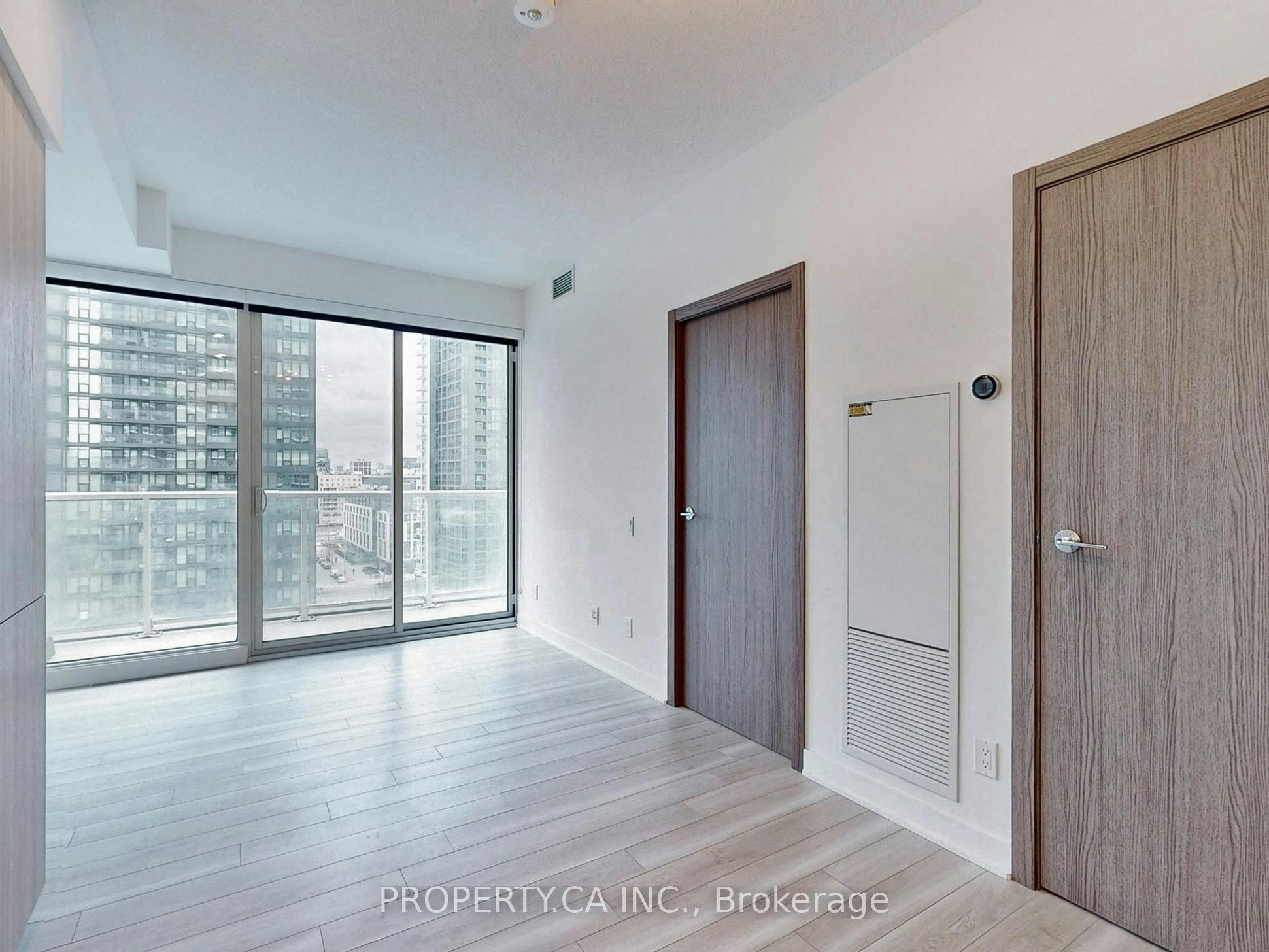 1209-17 Bathurst Street, Toronto, ON, M5V 0N1 - 19