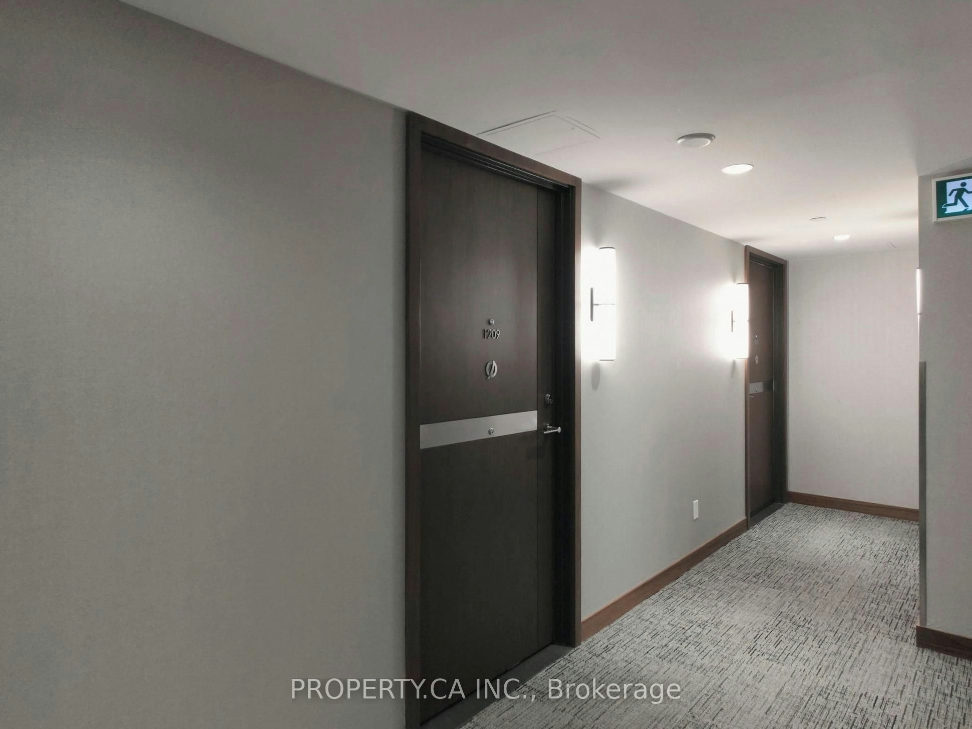 1209-17 Bathurst Street, Toronto, ON, M5V 0N1 - 29