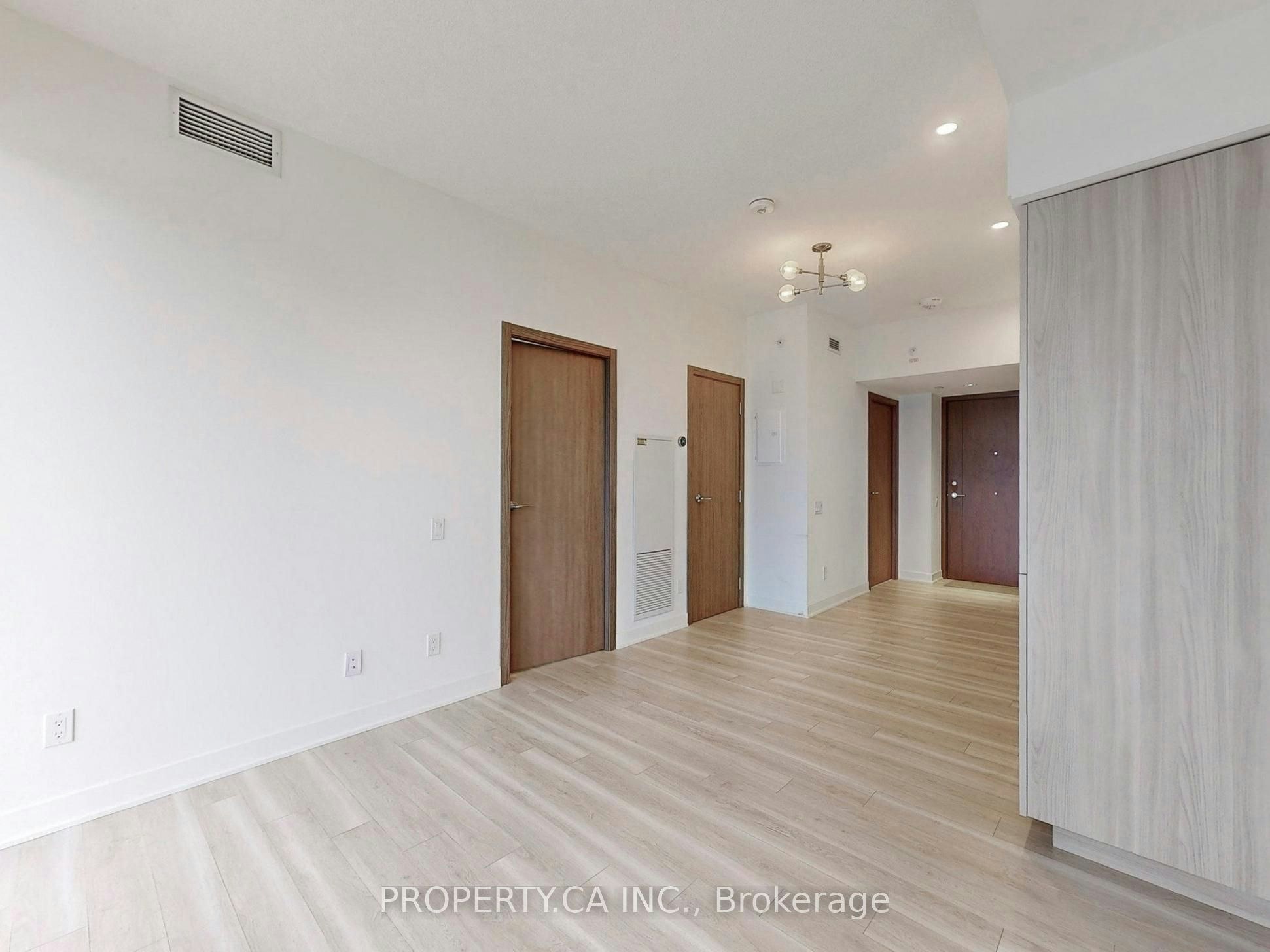 1209-17 Bathurst Street, Toronto, ON, M5V 0N1 - 13