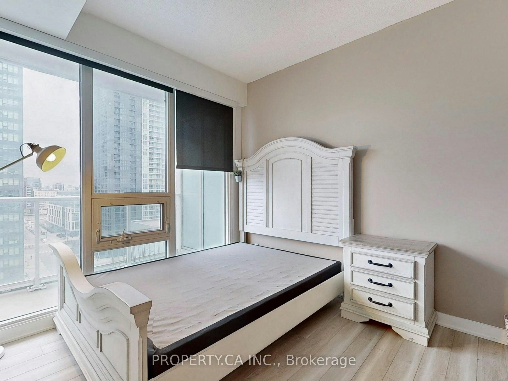 1209-17 Bathurst Street, Toronto, ON, M5V 0N1 - 21