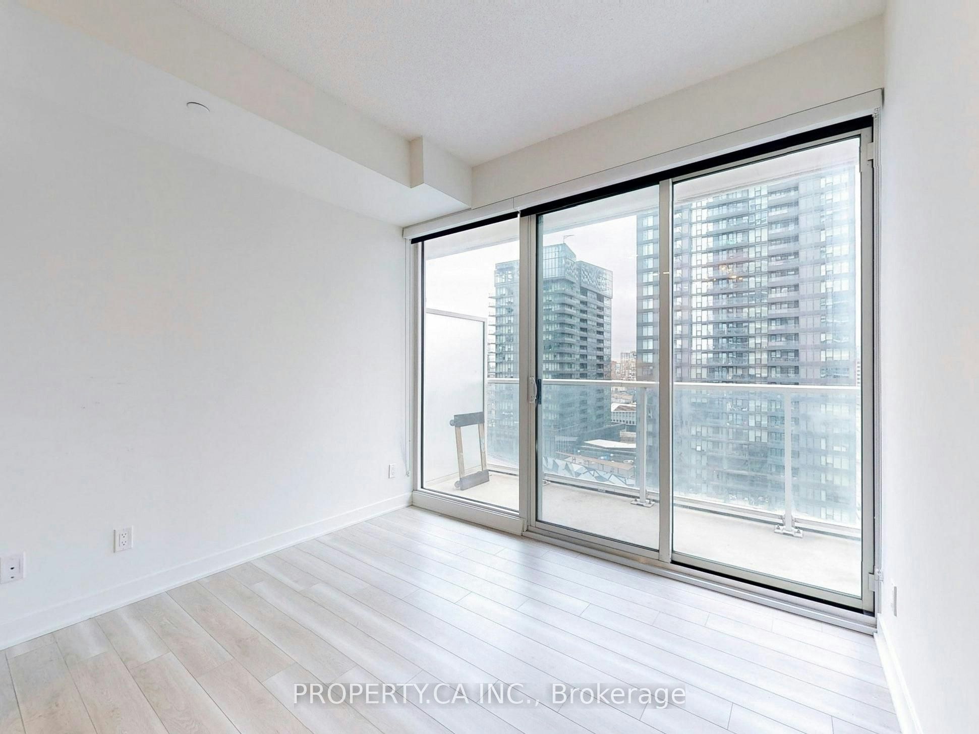 1209-17 Bathurst Street, Toronto, ON, M5V 0N1 - 10