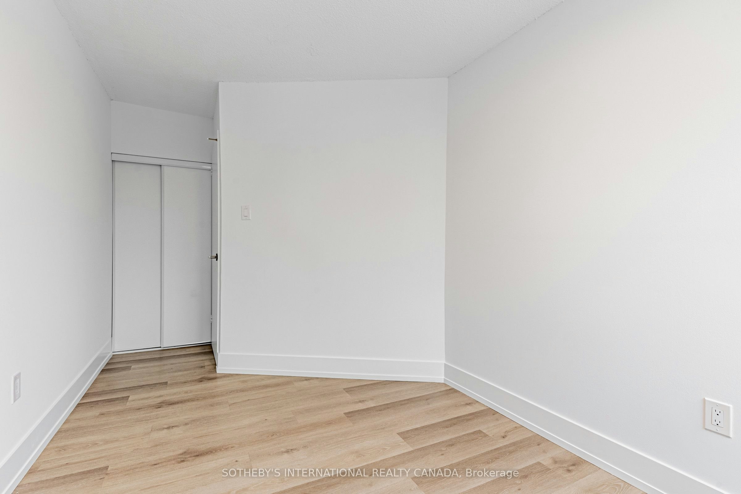 N2106-201 Sherbourne Street, Toronto, ON, M5A 3X1 - 8
