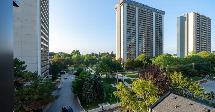 604-109 Erskine Avenue, Toronto, ON, M4P 0G8 - 11