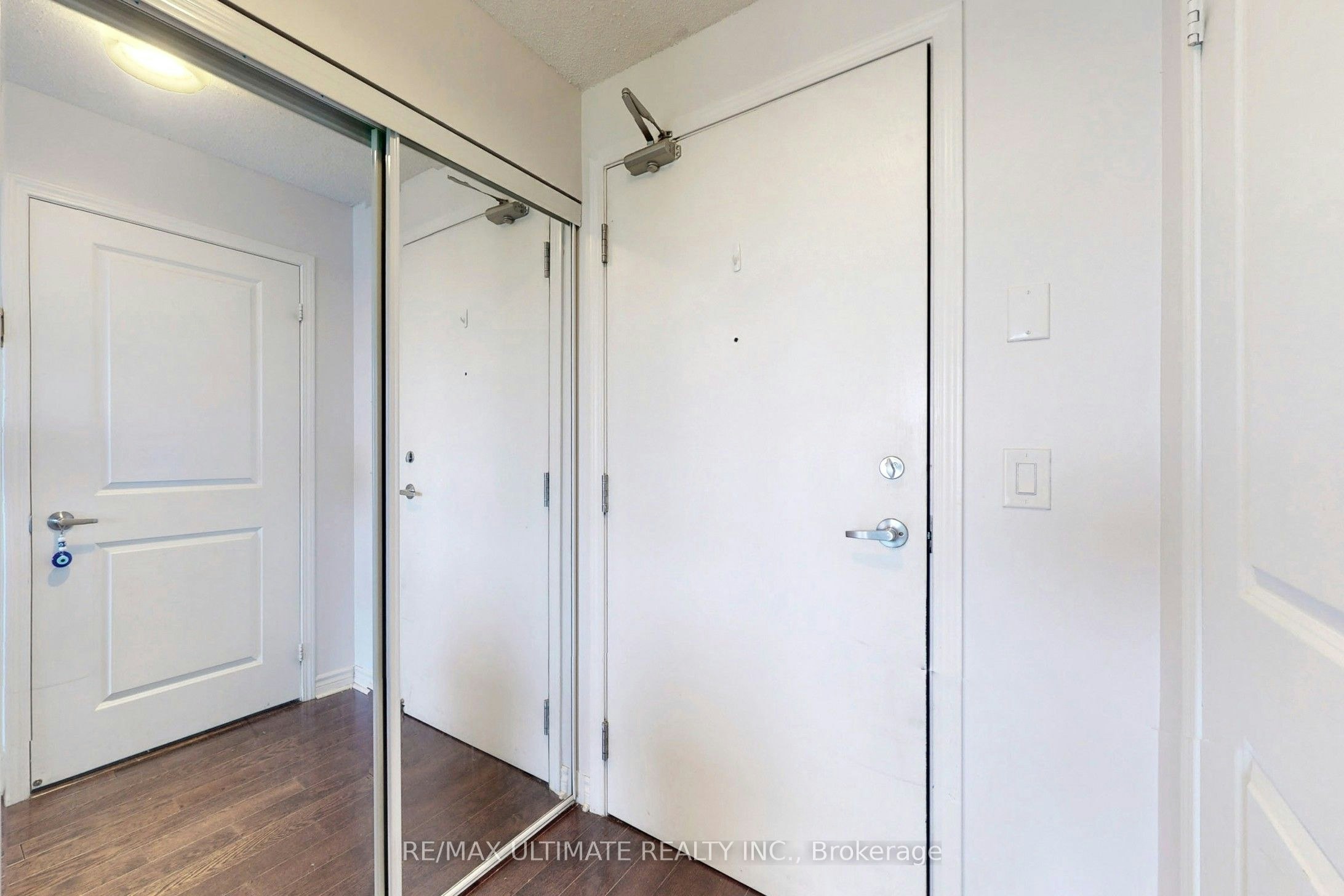 529-27 Rean Drive, Toronto, ON, M2K 0A6 - 9