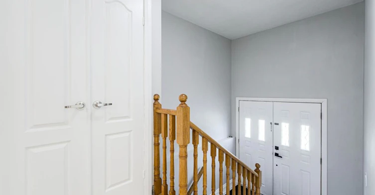 Upper-246 Cherokee Blvd Boulevard, Toronto, ON, M2H 2J7 - 4