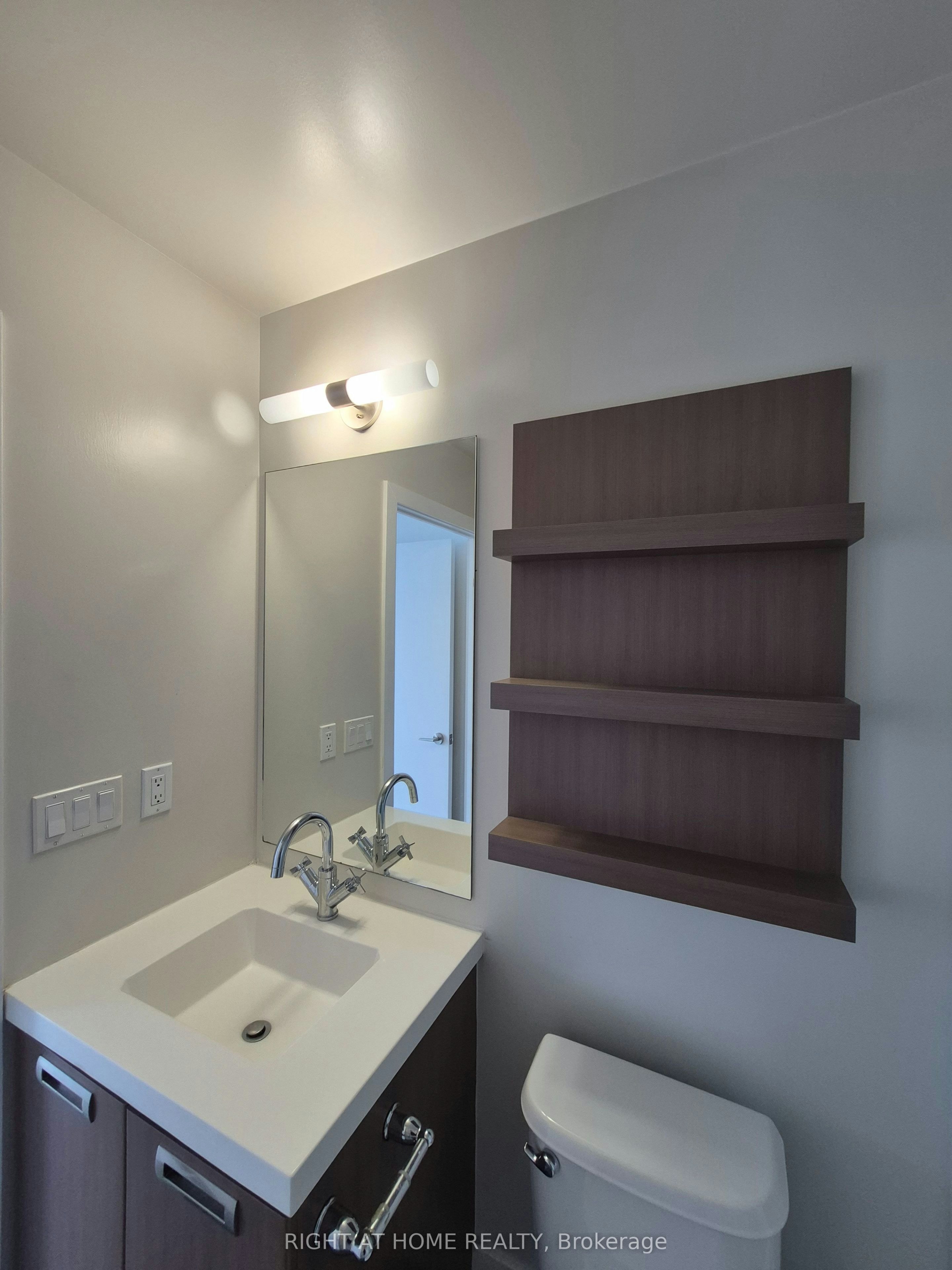 1807-90 Stadium Road, Toronto, ON, M5V 3W5 - 19