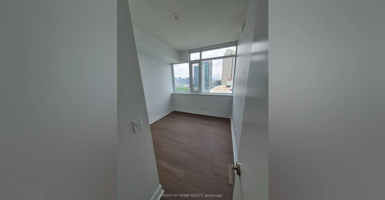 1807-90 Stadium Road, Toronto, ON, M5V 3W5 - 6