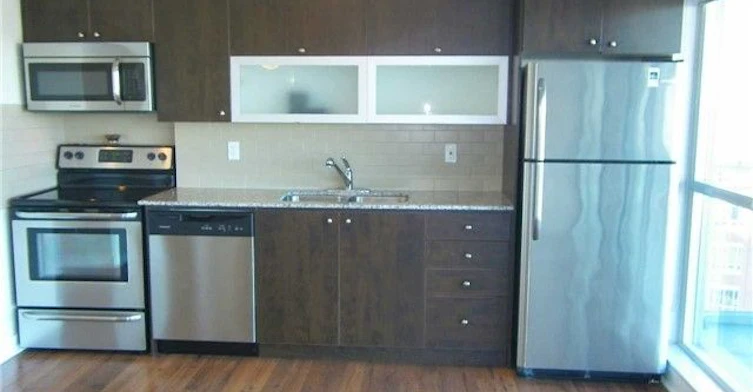 2008-100 Western Battery Road, Toronto, ON, M6K 3S2 - 3