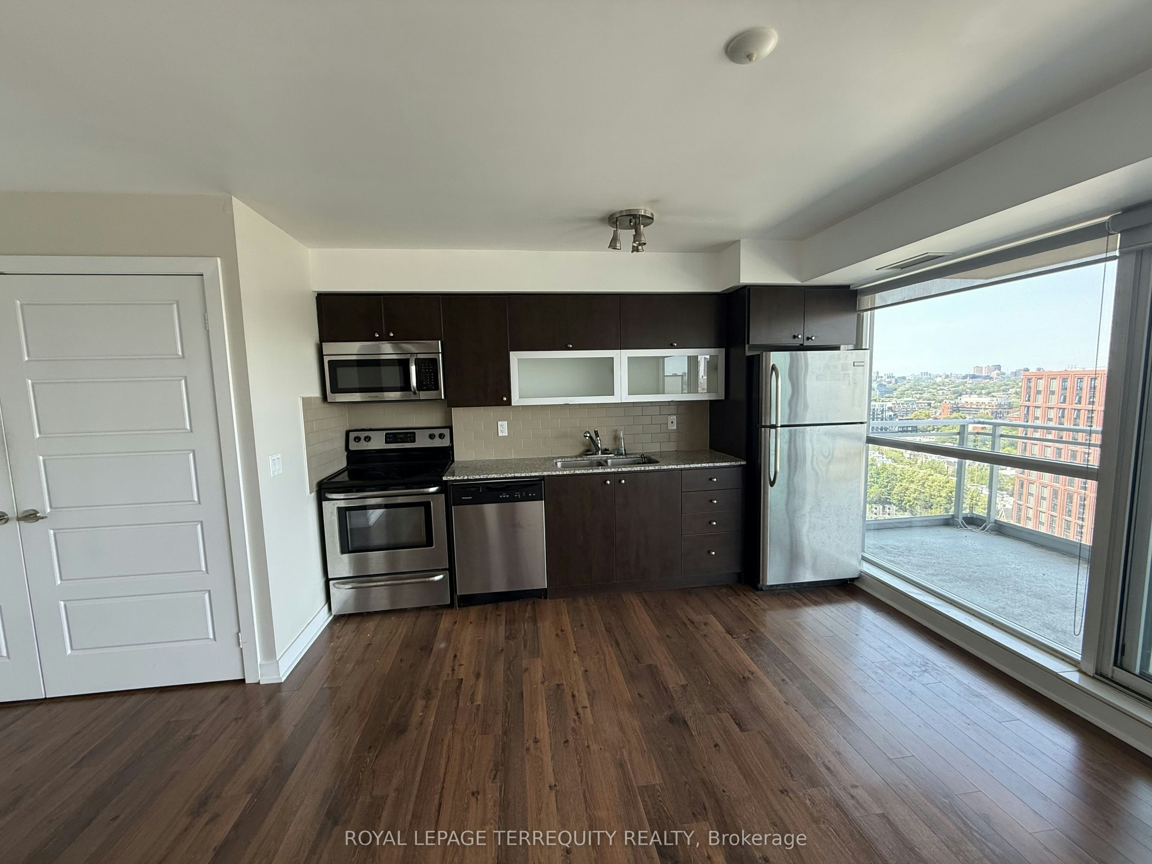 2008-100 Western Battery Road, Toronto, ON, M6K 3S2 - 10