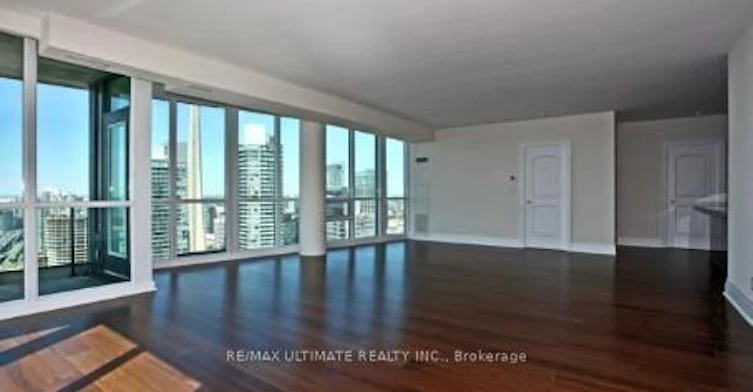 4807-33 Bay Street, Toronto, ON, M5J 2Z3 - 3