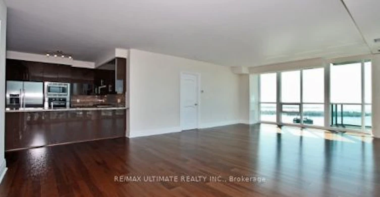 4807-33 Bay Street, Toronto, ON, M5J 2Z3 - 2