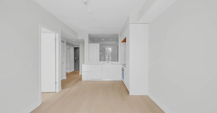 206-322 Dupont Street, Toronto, ON, M5R 0E3 - 9
