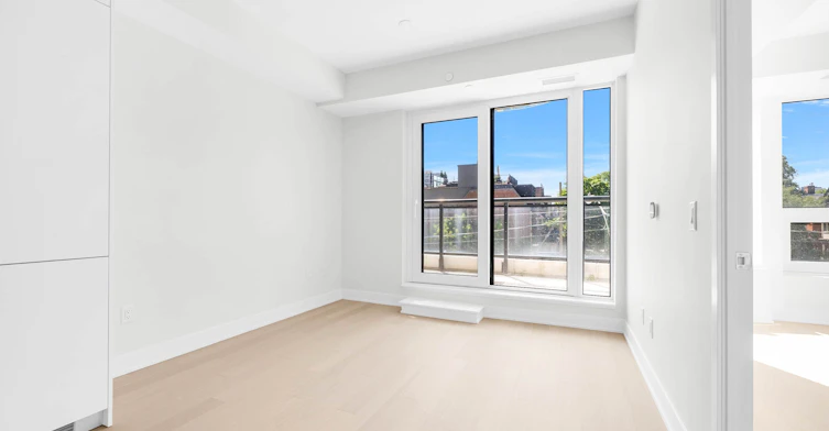 206-322 Dupont Street, Toronto, ON, M5R 0E3 - 10
