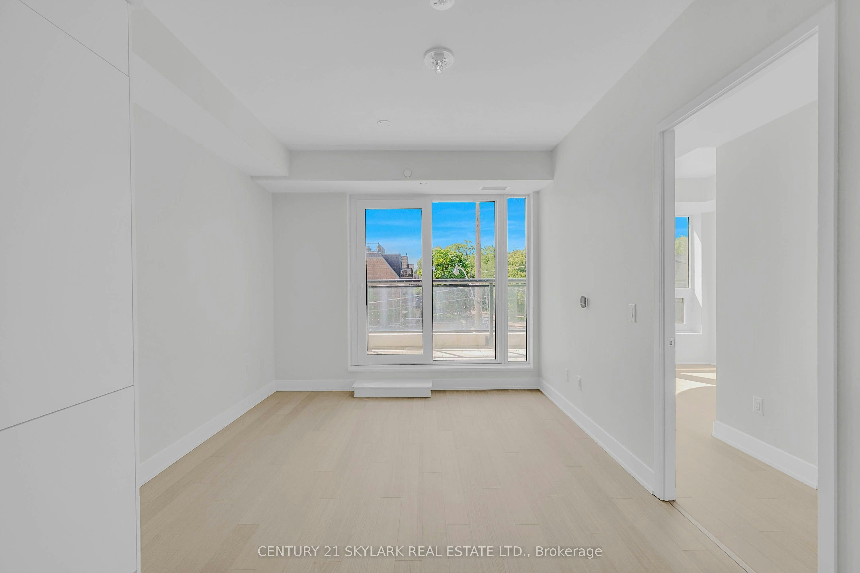206-322 Dupont Street, Toronto, ON, M5R 0E3 - 6