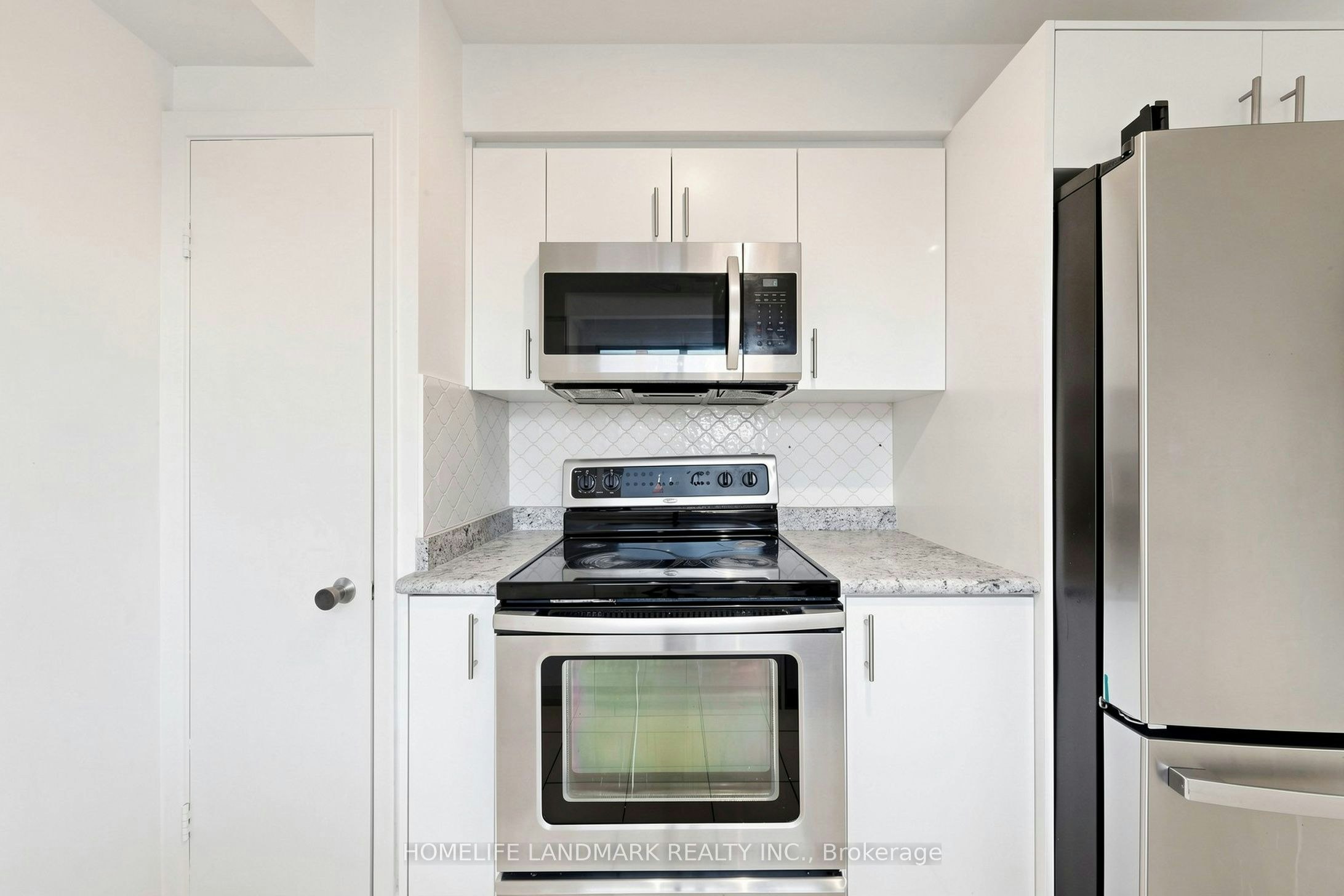 26 Fenside Drive, Toronto, ON, M3A 2V3 - 23