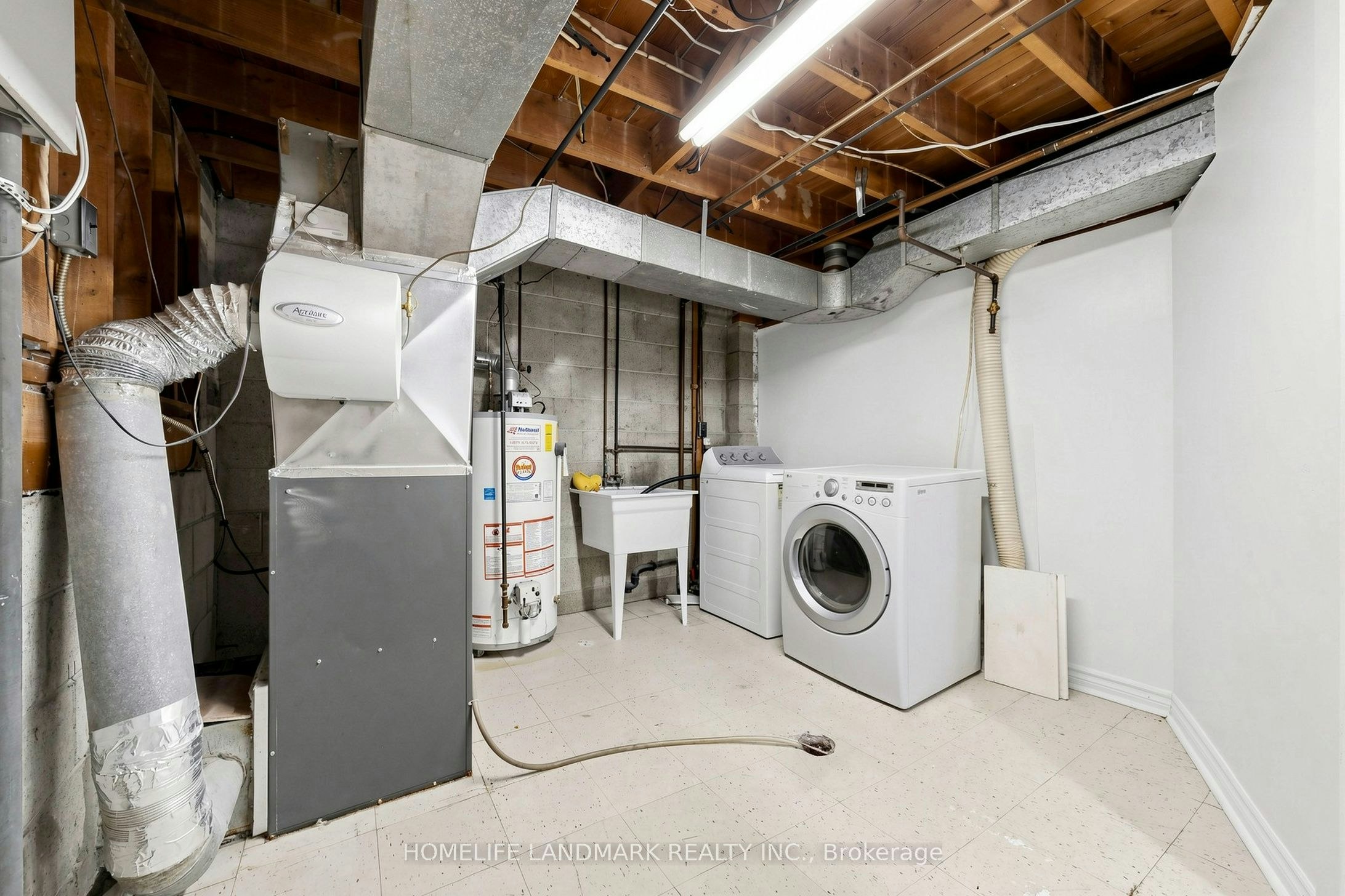 26 Fenside Drive, Toronto, ON, M3A 2V3 - 32