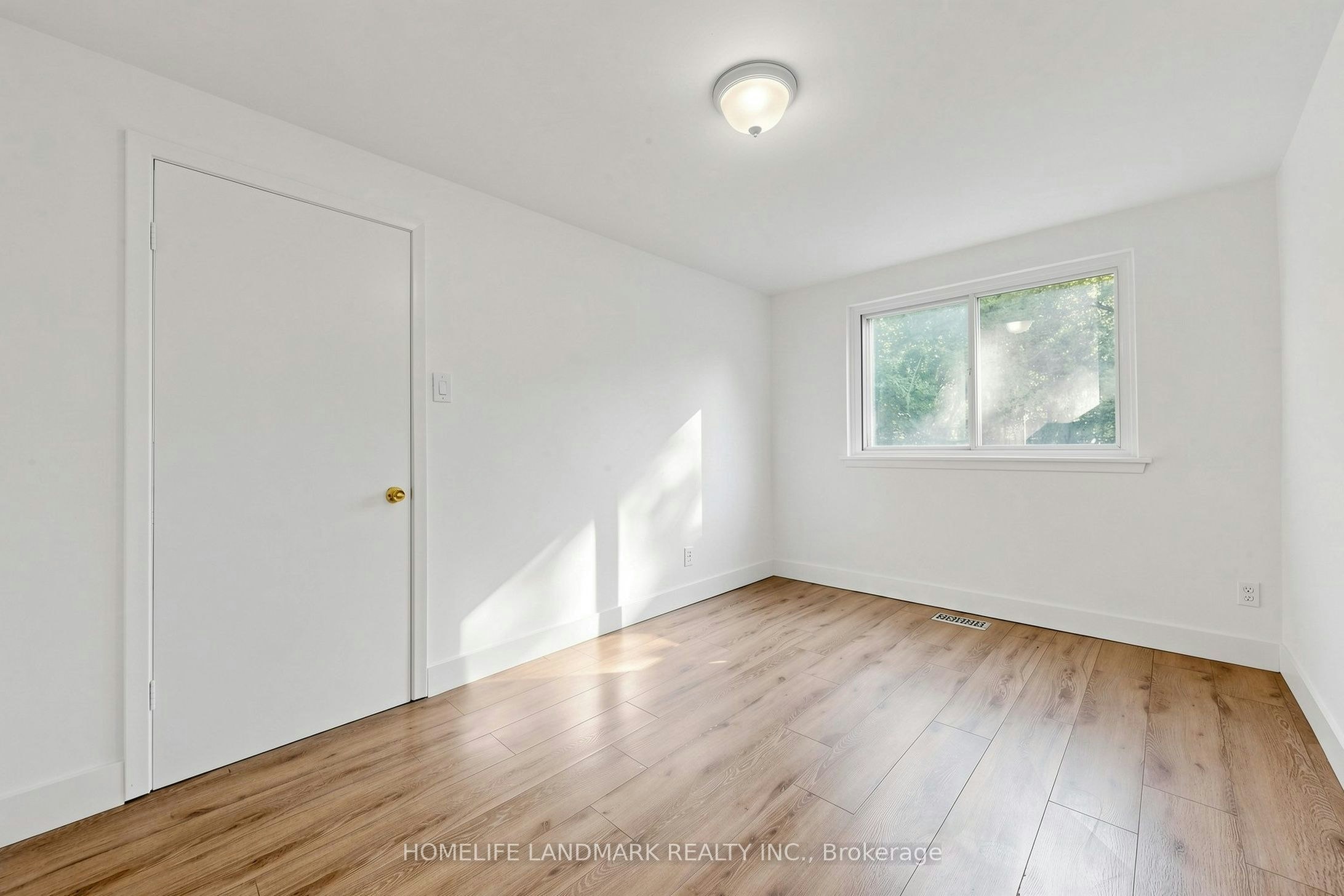 26 Fenside Drive, Toronto, ON, M3A 2V3 - 27