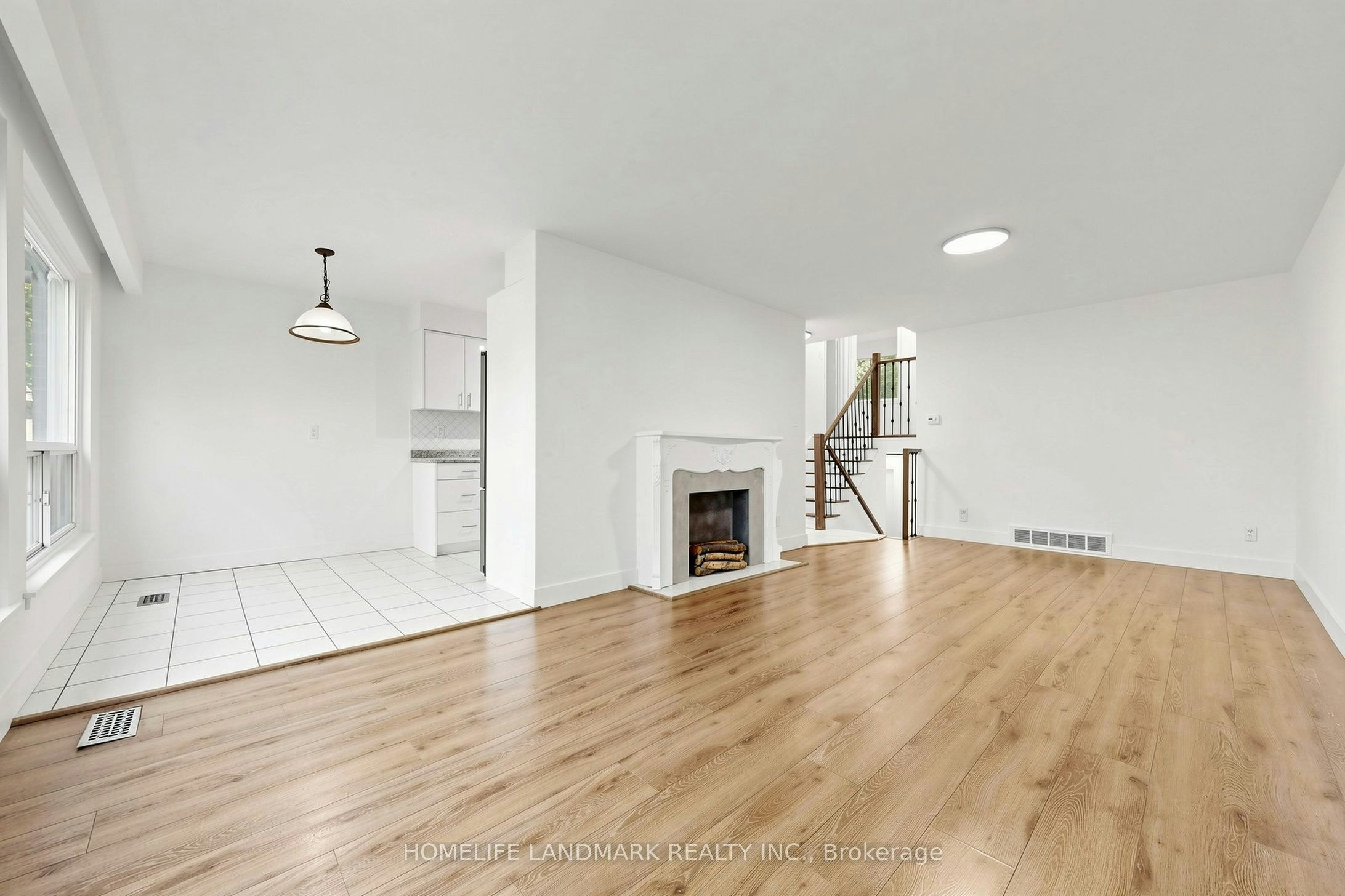 26 Fenside Drive, Toronto, ON, M3A 2V3