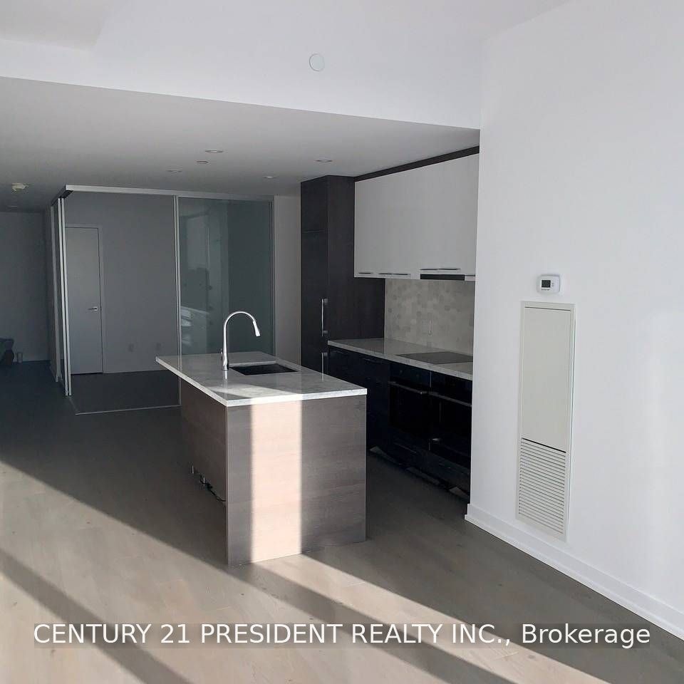 3608-488 University Avenue, Toronto, ON, M5G 1V2 - 8