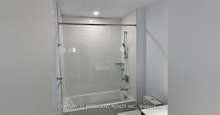 3608-488 University Avenue, Toronto, ON, M5G 1V2 - 10