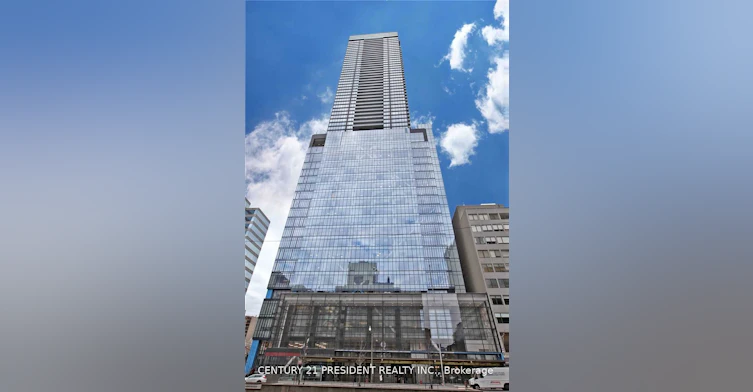 3608-488 University Avenue, Toronto, ON, M5G 1V2