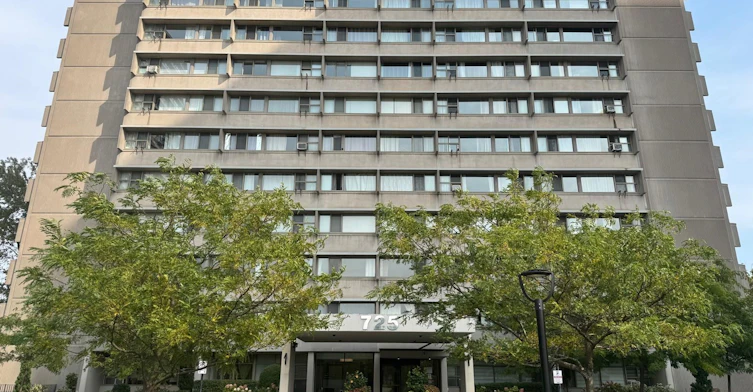 305-725 Don Mills Road, Toronto, ON, M3C 1S6 - 2