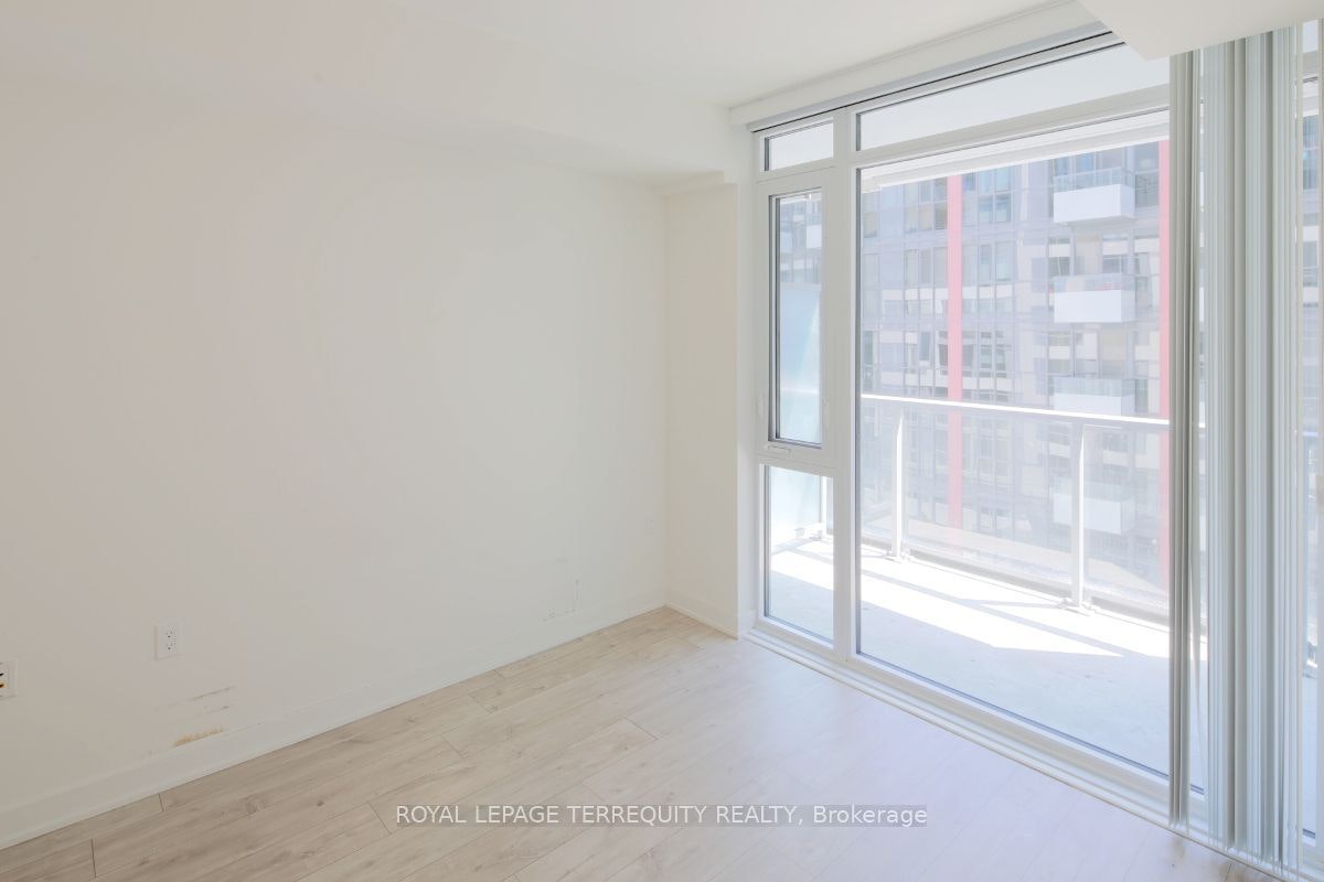 627-576 Front Street W, Toronto, ON, M5V 1C1 - 2