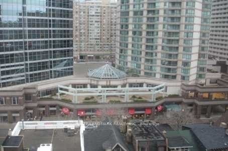 1122-633 Bay Street, Toronto, ON, M5G 2G4 - 2
