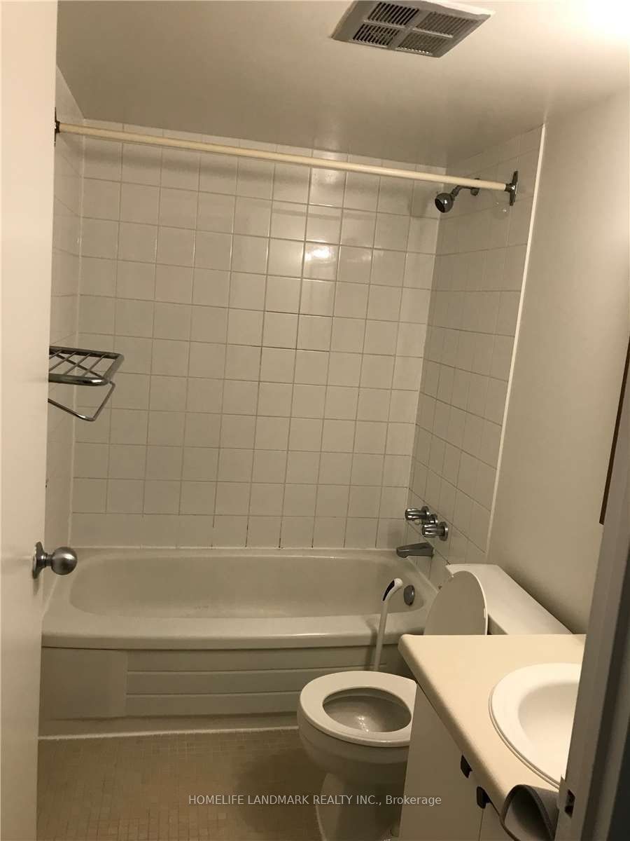 1122-633 Bay Street, Toronto, ON, M5G 2G4 - 11